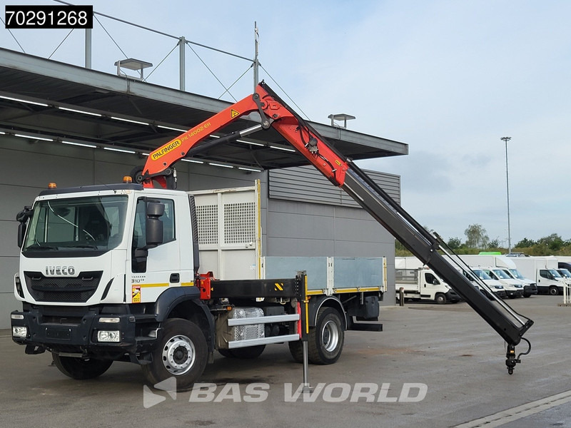 Iveco Trakker 310 4X2 Palfinger PK14002 EH Crane Kran Rotator Steelsuspension Big-Axle Manual Euro 6 - Грузовик бортовой/ Платформа, Автоманипулятор: фото 5 Iveco Trakker 310 4X2 Palfinger PK14002 EH Crane Kran Rotator Steelsuspension Big-Axle Manual Euro 6 - Грузовик бортовой/ Платформа, Автоманипулятор: фото 5