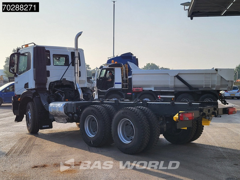 Iveco X-Way 460 6X4 New! Retarder Steelsuspension Big-Axle Navi Euro 6 - Грузовик-шасси: фото 2 Iveco X-Way 460 6X4 New! Retarder Steelsuspension Big-Axle Navi Euro 6 - Грузовик-шасси: фото 2