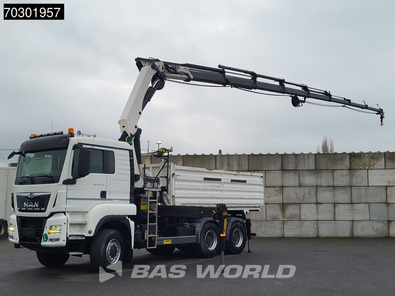 MAN TGS 33.420 6X6 Palfinger PK33002 EH Crane 12m3 tipper Manual Retarder Big-Axle Euro 6 - Самосвал, Автоманипулятор: фото 3 MAN TGS 33.420 6X6 Palfinger PK33002 EH Crane 12m3 tipper Manual Retarder Big-Axle Euro 6 - Самосвал, Автоманипулятор: фото 3