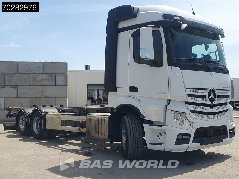 Mercedes-Benz Actros 2548 Actros 6X2 ACC Xenon Liftachse Euro 6 - Грузовик-контейнеровоз/ Сменный кузов: фото 3 Mercedes-Benz Actros 2548 Actros 6X2 ACC Xenon Liftachse Euro 6 - Грузовик-контейнеровоз/ Сменный кузов: фото 3
