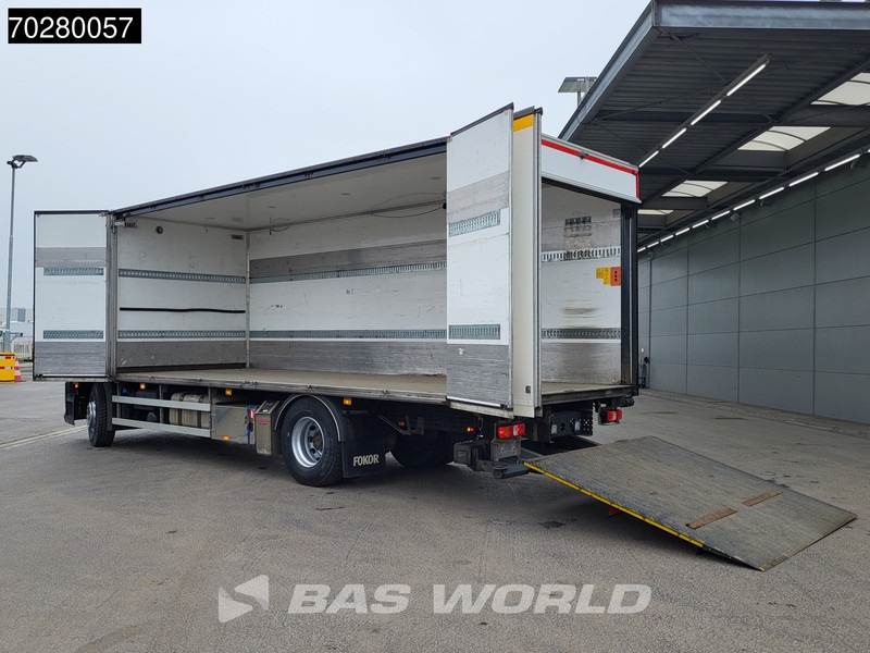 Mercedes-Benz Antos 1827 4X2 18tonner ADR Ladebordwand boxheater Euro 6 - Грузовик с закрытым кузовом: фото 2 Mercedes-Benz Antos 1827 4X2 18tonner ADR Ladebordwand boxheater Euro 6 - Грузовик с закрытым кузовом: фото 2