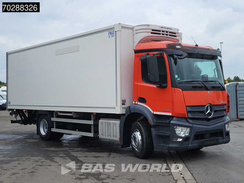 Mercedes-Benz Antos 1827 4X2 Mitsubishi TPKS-V 20 Ladebordwand Automatic Euro 6 - Рефрижератор: фото 3 Mercedes-Benz Antos 1827 4X2 Mitsubishi TPKS-V 20 Ladebordwand Automatic Euro 6 - Рефрижератор: фото 3