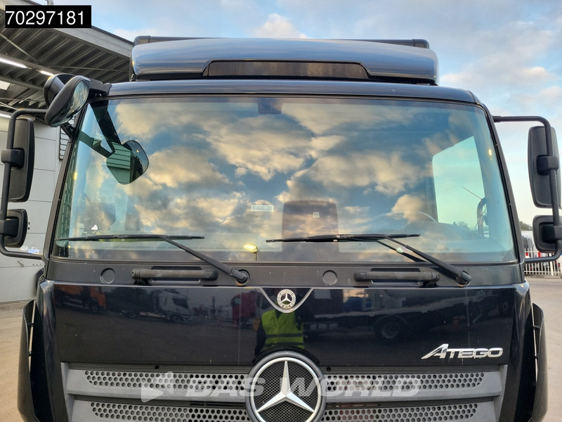 Грузовик с закрытым кузовом Mercedes-Benz Atego 1221 4X2 12tonner 1500kg Ladebordwand Automatic Euro 6: фото 19