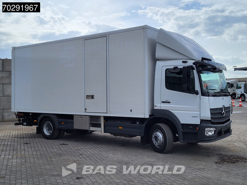 Грузовик с закрытым кузовом Mercedes-Benz Atego 1221 Atego 4X2 1500kg Ladebordwand Automatic Navi Euro 6: фото 6