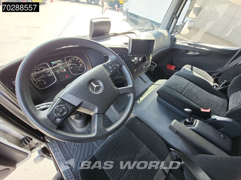 Грузовик с закрытым кузовом Mercedes-Benz Atego 1527 4X2 15tonner LOW Mileage! 1500kg Ladebordwand Automatic Euro 6: фото 17