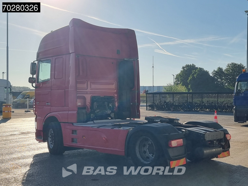 DAF XF 460 4X2 SSC Retarder 2x Tanks Standklima - Тягач: фото 2 DAF XF 460 4X2 SSC Retarder 2x Tanks Standklima - Тягач: фото 2