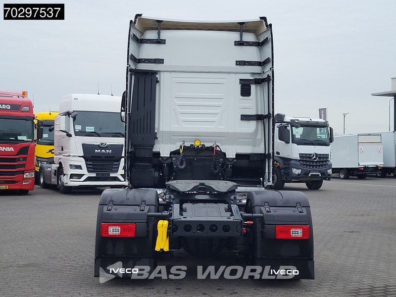 Iveco S-Way 580 4X2 NEW! 2x Tanks Standklima Navi ACC LED Euro 6 - Тягач: фото 3 Iveco S-Way 580 4X2 NEW! 2x Tanks Standklima Navi ACC LED Euro 6 - Тягач: фото 3