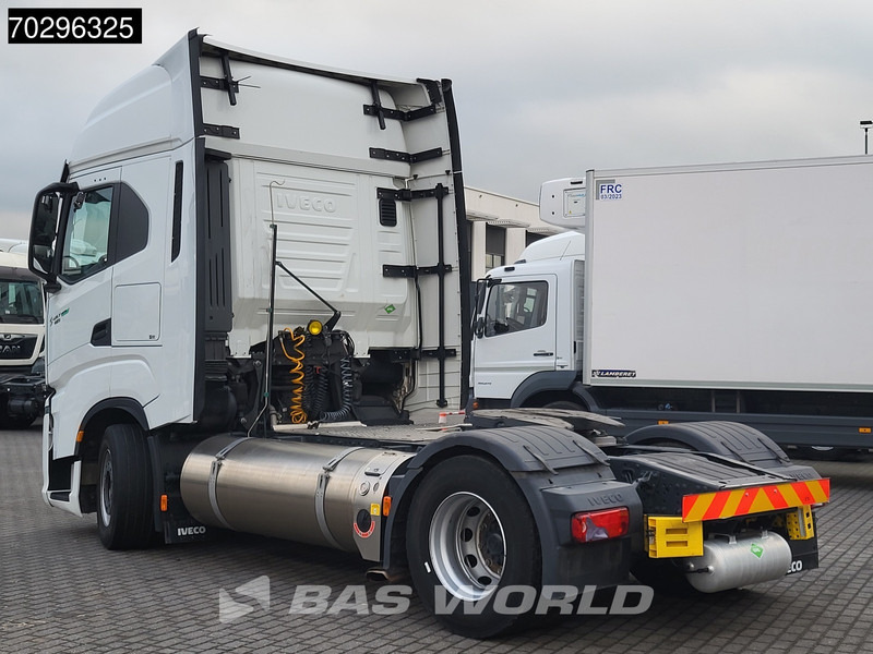 Iveco S-Way S-Way 4X2 LNG Retarder 2X Tanks - Тягач: фото 5 Iveco S-Way S-Way 4X2 LNG Retarder 2X Tanks - Тягач: фото 5