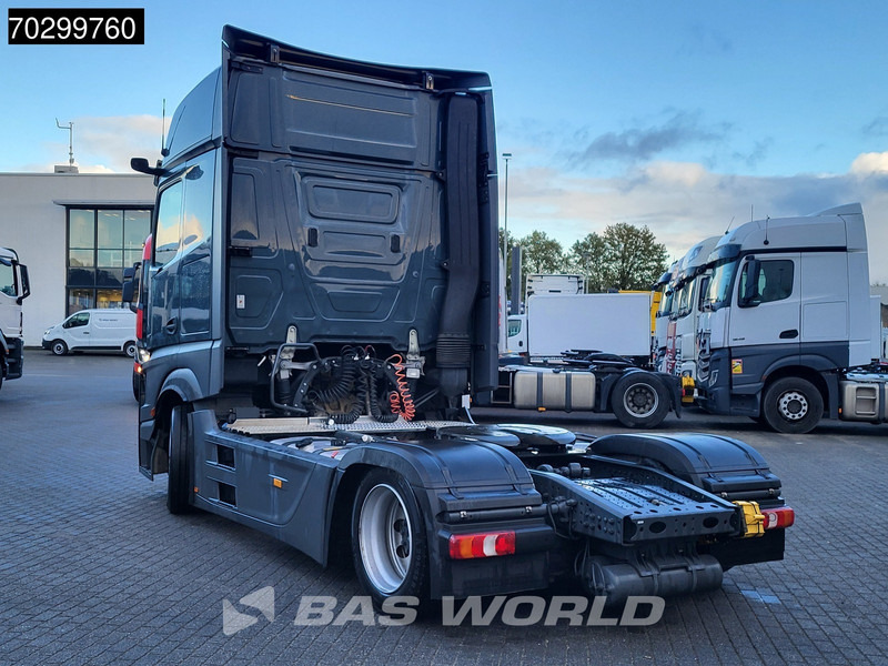 Mercedes-Benz Actros 1842 4X2 GigaSpace Mega Retarder 2xTanks ACC Standklima Euro 6 - Тягач: фото 2 Mercedes-Benz Actros 1842 4X2 GigaSpace Mega Retarder 2xTanks ACC Standklima Euro 6 - Тягач: фото 2