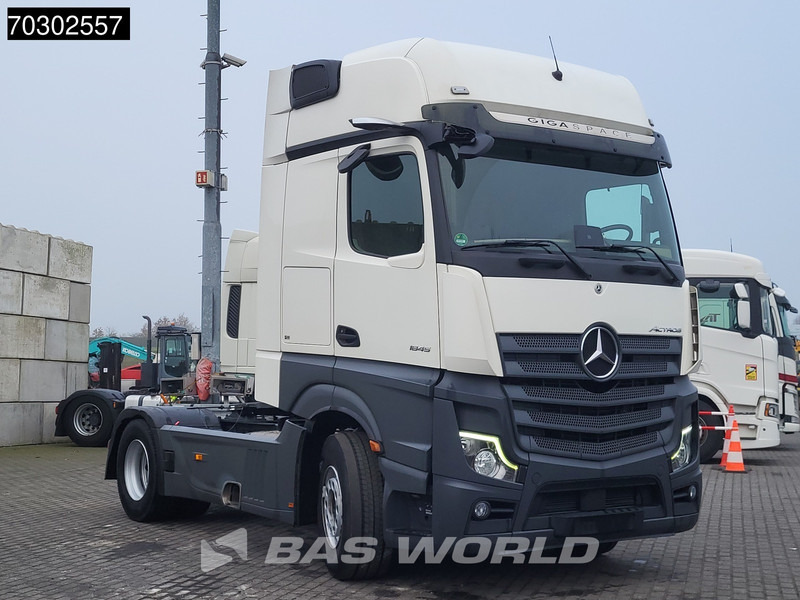 Mercedes-Benz Actros 1845 4X2 GigaSpace Retarder MirrorCam Navi Euro 6 - Тягач: фото 3 Mercedes-Benz Actros 1845 4X2 GigaSpace Retarder MirrorCam Navi Euro 6 - Тягач: фото 3