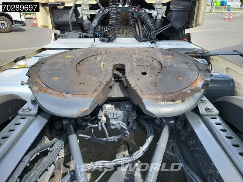 Тягач Mercedes-Benz Actros 1848 4X2 BigSpace Retarder Standklima PPC Navi ACC LED: фото 16 Тягач Mercedes-Benz Actros 1848 4X2 BigSpace Retarder Standklima PPC Navi ACC LED: фото 16