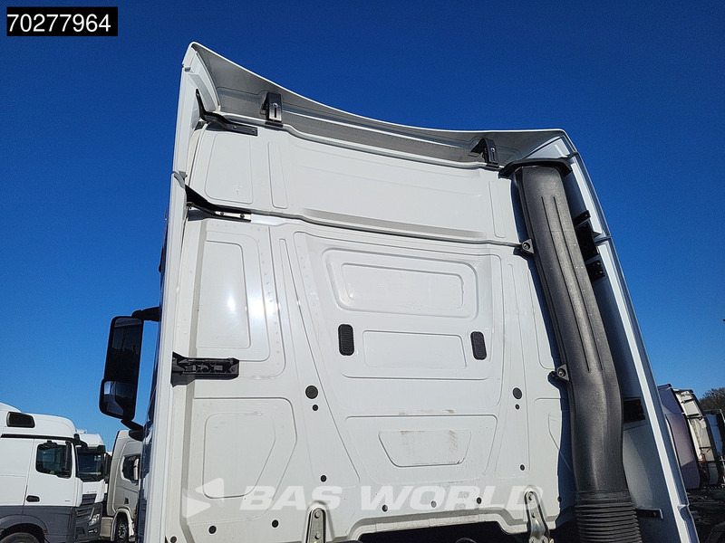 Mercedes-Benz Actros 1851 Actros 4X2 BigSpace 2x Tanks - Тягач: фото 3 Mercedes-Benz Actros 1851 Actros 4X2 BigSpace 2x Tanks - Тягач: фото 3