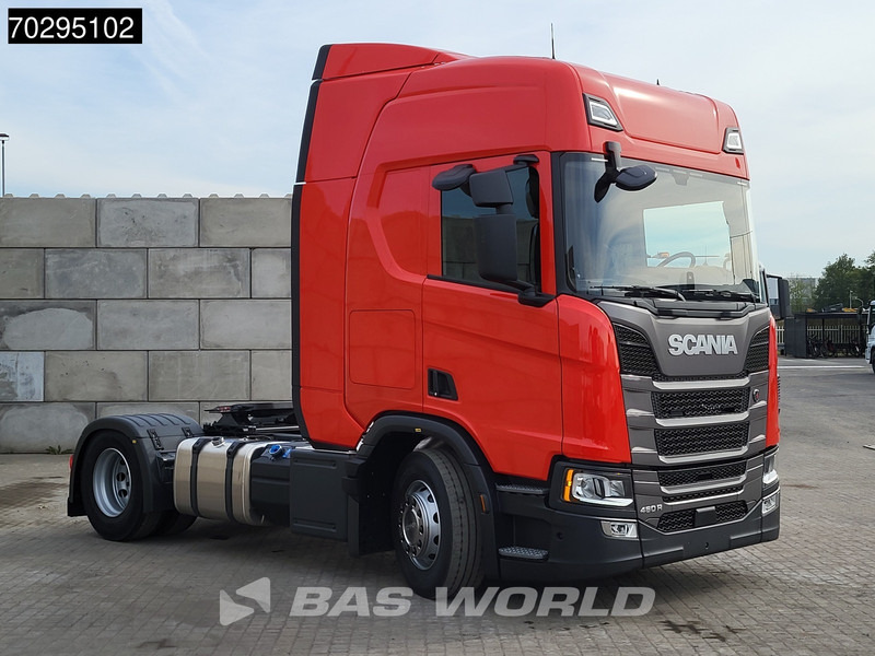 Scania R460 4X2 NEW! Retarder 2xTanks ACC LED Euro 6 - Тягач: фото 3 Scania R460 4X2 NEW! Retarder 2xTanks ACC LED Euro 6 - Тягач: фото 3