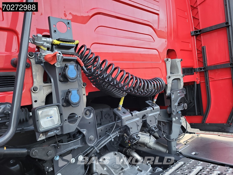 Scania S460 4X2 NEW! Retarder ACC Navi Standklima 2X Tanks - Тягач: фото 5 Scania S460 4X2 NEW! Retarder ACC Navi Standklima 2X Tanks - Тягач: фото 5