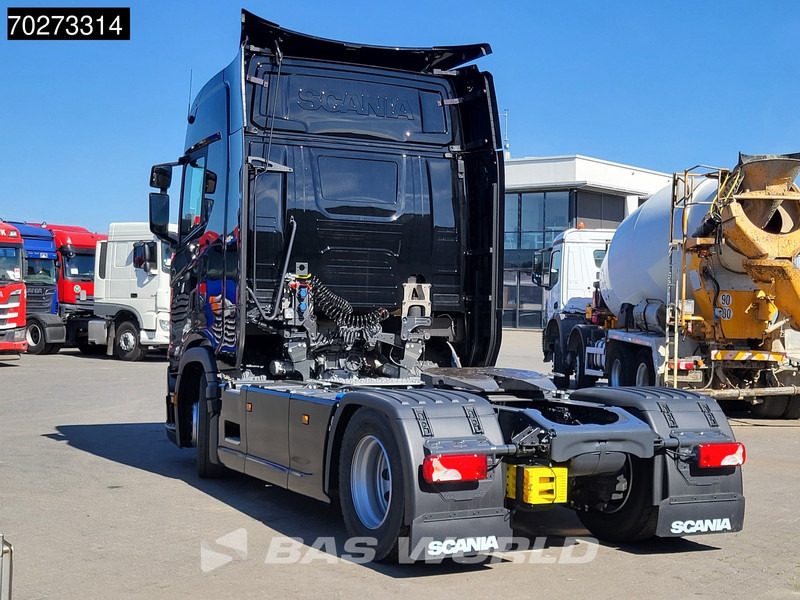 Scania S460 4X2 Retarder 2xTanks LED Standklima ACC Euro 6 - Тягач: фото 2 Scania S460 4X2 Retarder 2xTanks LED Standklima ACC Euro 6 - Тягач: фото 2