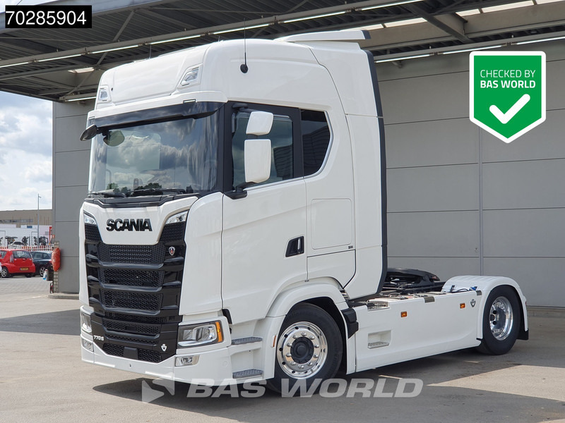 Scania S770 4X2 Full-Air Retarder 2x Tanks Standklima Alcoa's Leather - Тягач: фото 1 Scania S770 4X2 Full-Air Retarder 2x Tanks Standklima Alcoa's Leather - Тягач: фото 1