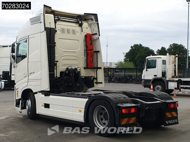 Volvo FH 460 4X2 VEB+ I-ParkCool 2x Tanks LED Navi - Тягач: фото 2 Volvo FH 460 4X2 VEB+ I-ParkCool 2x Tanks LED Navi - Тягач: фото 2