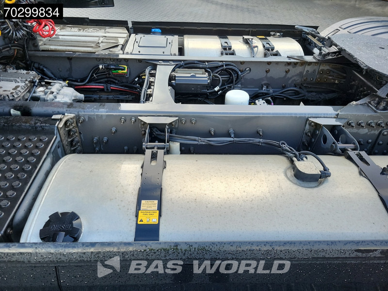 Volvo FH 460 FH 4X2 NL-Truck APK 2x Tanks VEB+ Standklima Euro 6 в лизинг Volvo FH 460 FH 4X2 NL-Truck APK 2x Tanks VEB+ Standklima Euro 6: фото 8 Volvo FH 460 FH 4X2 NL-Truck APK 2x Tanks VEB+ Standklima Euro 6 в лизинг Volvo FH 460 FH 4X2 NL-Truck APK 2x Tanks VEB+ Standklima Euro 6: фото 8