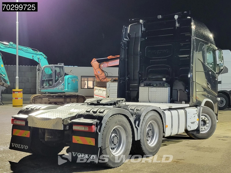 Volvo FH16 750 FH16 6X4 Retarder Big-Axle Hydraulik Leder 60% Tyres - Тягач: фото 5 Volvo FH16 750 FH16 6X4 Retarder Big-Axle Hydraulik Leder 60% Tyres - Тягач: фото 5