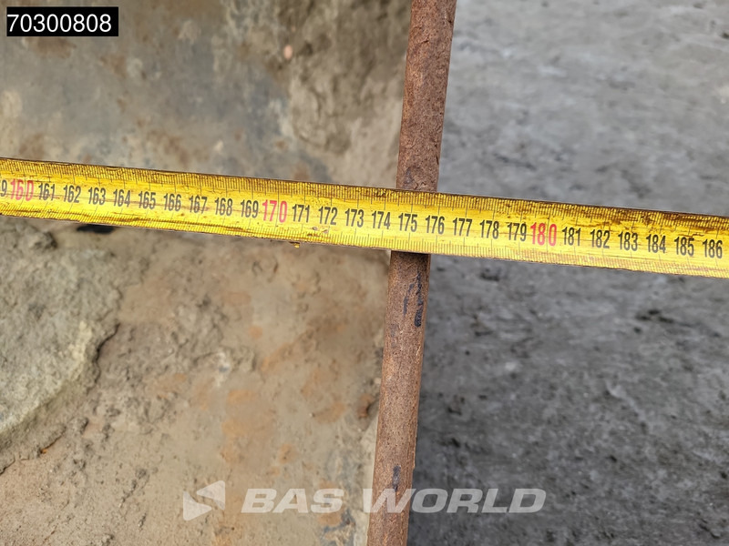 Гусеничный экскаватор Volvo EC140 EL: фото 16