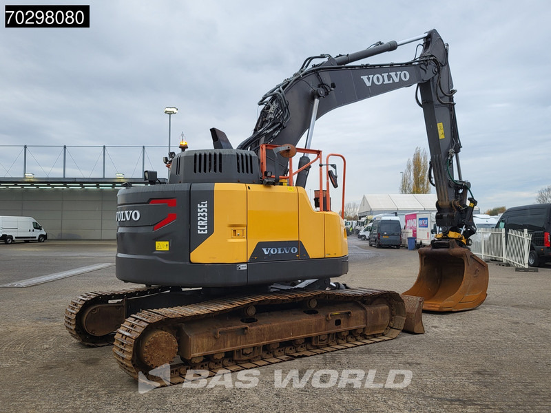 Volvo ECR235 E L Engcon Tiltrotator - Blade - Гусеничный экскаватор: фото 5 Volvo ECR235 E L Engcon Tiltrotator - Blade - Гусеничный экскаватор: фото 5