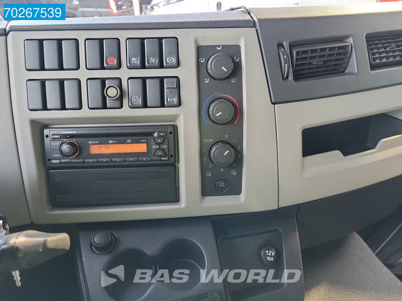 Грузовик с закрытым кузовом Volvo FL 210 4X2 12tons NL-Truck Automatic Ladebordwand Euro 6: фото 17