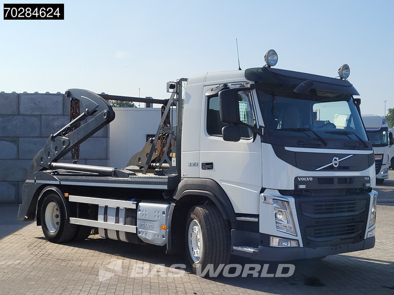 Volvo FM 330 FM 4X2 VEB Xenon Skip Loader Euro 6 - Портальный бункеровоз: фото 3 Volvo FM 330 FM 4X2 VEB Xenon Skip Loader Euro 6 - Портальный бункеровоз: фото 3