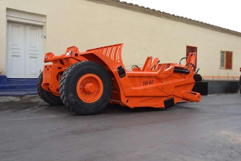 Agrotécnica TH42 - Скрепер: фото 1 Agrotécnica TH42 - Скрепер: фото 1