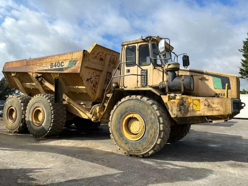 Bell B40CM 6X6 - Сочленённый самосвал: фото 3 Bell B40CM 6X6 - Сочленённый самосвал: фото 3