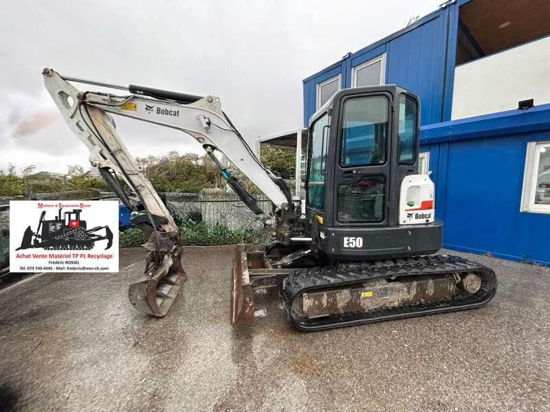 Bobcat Mini Pelle E50 - Мини-экскаватор: фото 1 Bobcat Mini Pelle E50 - Мини-экскаватор: фото 1