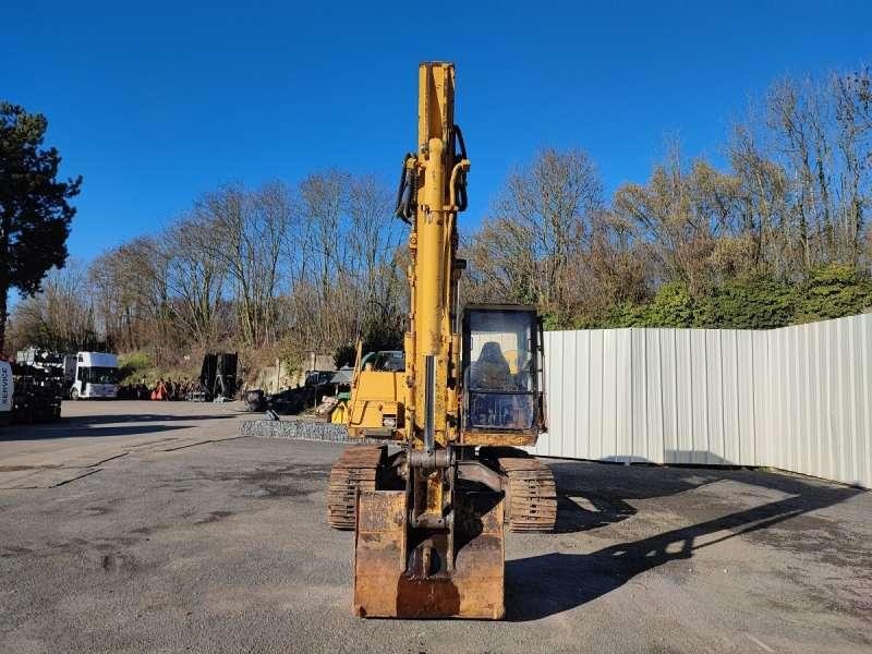 Гусеничный экскаватор Caterpillar E120B: фото 9