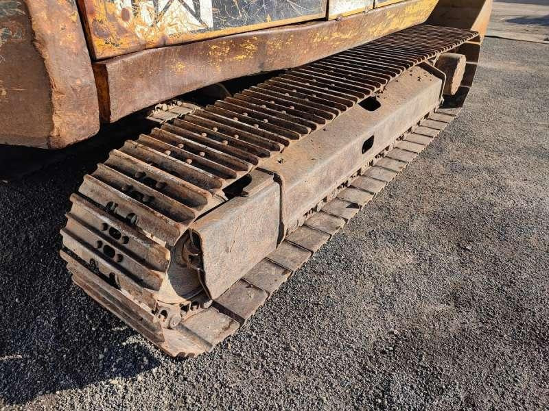 Гусеничный экскаватор Caterpillar E120B: фото 22