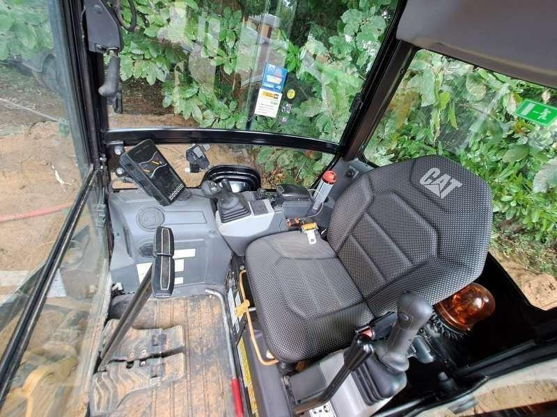 Caterpillar Mini Pelle 302 - Мини-экскаватор: фото 4 Caterpillar Mini Pelle 302 - Мини-экскаватор: фото 4