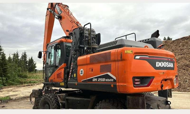 Doosan DX250WMH-7 - Колёсный экскаватор: фото 3 Doosan DX250WMH-7 - Колёсный экскаватор: фото 3