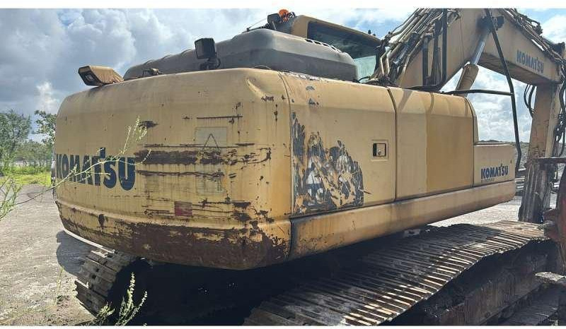 Komatsu PC210-LC8 - Гусеничный экскаватор: фото 3 Komatsu PC210-LC8 - Гусеничный экскаватор: фото 3