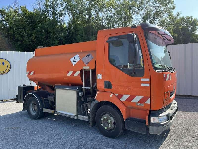 Renault MIDLUM 180 DCI - Грузовик-цистерна: фото 1 Renault MIDLUM 180 DCI - Грузовик-цистерна: фото 1