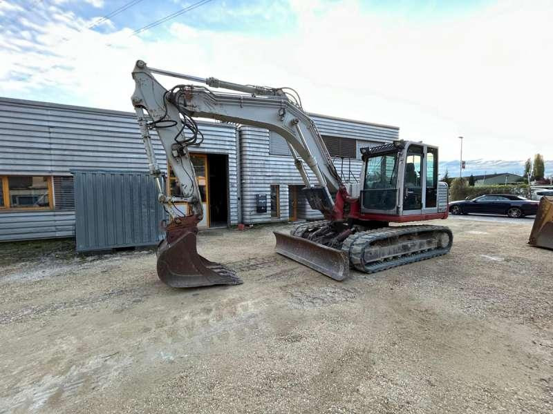 Takeuchi TB1140 - Гусеничный экскаватор: фото 3 Takeuchi TB1140 - Гусеничный экскаватор: фото 3