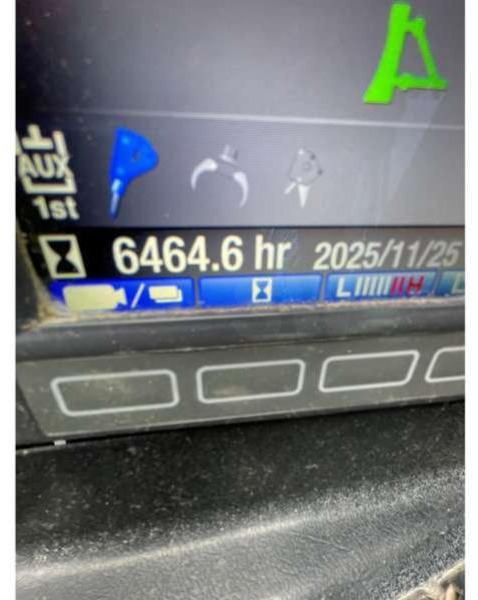 Takeuchi TB295W - Колёсный экскаватор: фото 4 Takeuchi TB295W - Колёсный экскаватор: фото 4