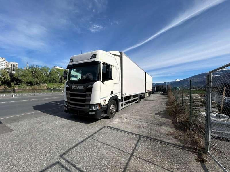 Scania R450 4X2 - Тягач: фото 4 Scania R450 4X2 - Тягач: фото 4