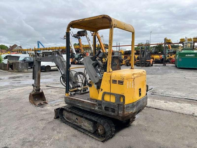 Volvo EB12 - Мини-экскаватор: фото 5 Volvo EB12 - Мини-экскаватор: фото 5