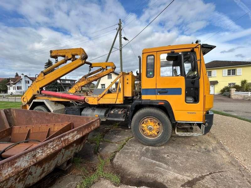 Volvo FL6 INTERCOOLER 4X2 - Крюковой мультилифт: фото 3 Volvo FL6 INTERCOOLER 4X2 - Крюковой мультилифт: фото 3