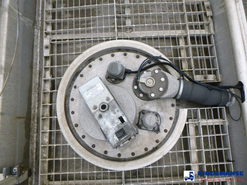 Полуприцеп-цистерна CALDAL Fuel tank alu 30 m3 / 5 comp + pump: фото 20