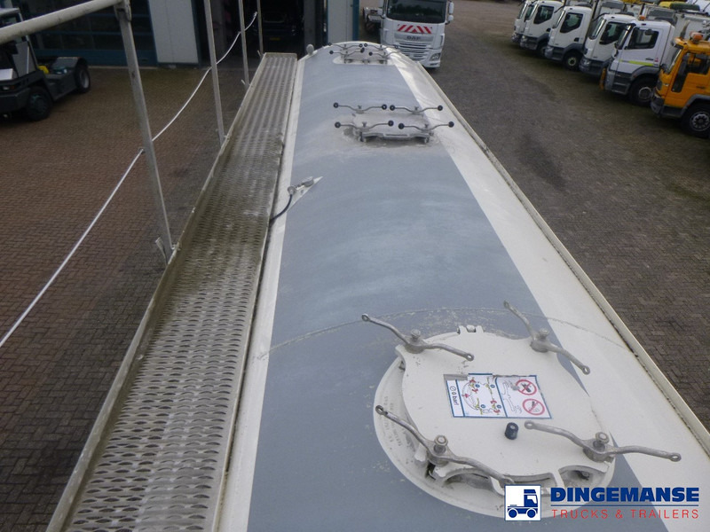 Полуприцеп-цистерна Feldbinder Powder tank alu 40 m3 / 1 comp + compressor: фото 19