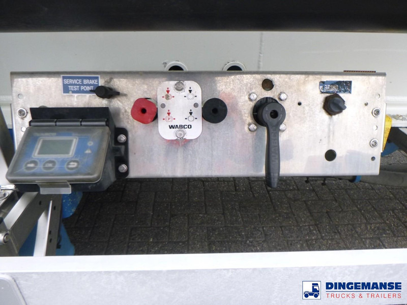 Полуприцеп-цистерна Feldbinder Powder tank alu 50 m3 + compressor: фото 17 Полуприцеп-цистерна Feldbinder Powder tank alu 50 m3 + compressor: фото 17