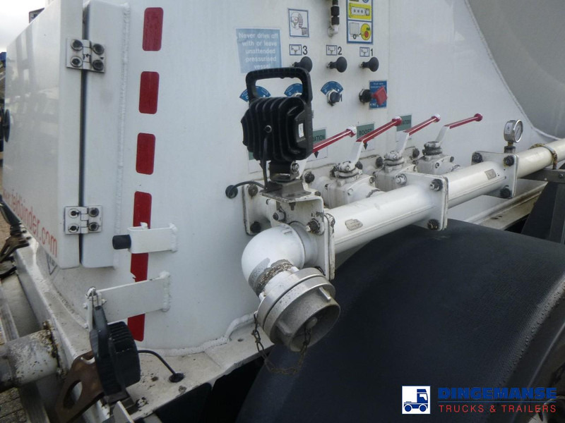 Feldbinder Powder tank alu alu 49 m3 / 1 comp в лизинг Feldbinder Powder tank alu alu 49 m3 / 1 comp: фото 14 Feldbinder Powder tank alu alu 49 m3 / 1 comp в лизинг Feldbinder Powder tank alu alu 49 m3 / 1 comp: фото 14