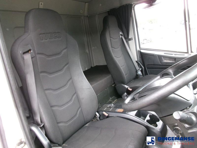 Грузовик с закрытым кузовом Iveco Eurocargo 180E25S RHD 4x2 Euro 6 Closed box: фото 12