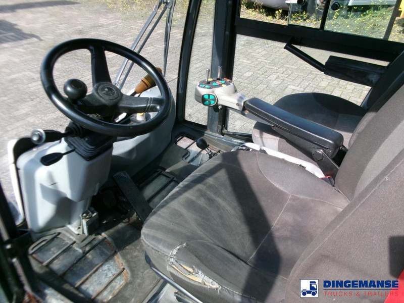 Подметально-уборочная машина Johnston C202 compact street sweeper: фото 9 Подметально-уборочная машина Johnston C202 compact street sweeper: фото 9