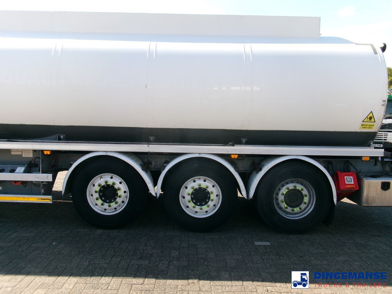 Lakeland Fuel tank alu 42.8 m3 / 6 comp + pump - Полуприцеп-цистерна: фото 5 Lakeland Fuel tank alu 42.8 m3 / 6 comp + pump - Полуприцеп-цистерна: фото 5
