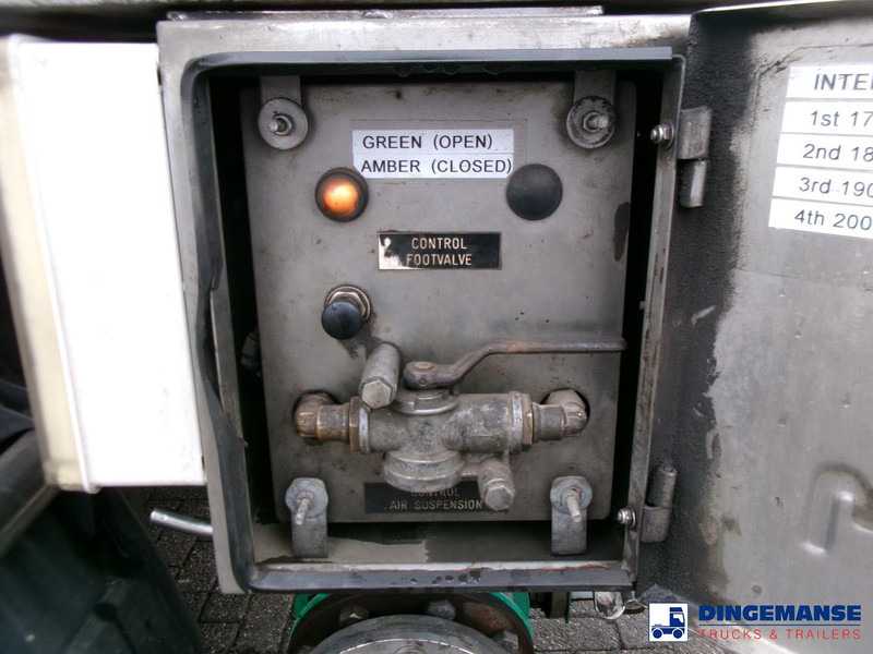 Полуприцеп-цистерна Magyar Chemical tank inox 37.4 m3 / 1 comp / ADR 30/11/2023: фото 6 Полуприцеп-цистерна Magyar Chemical tank inox 37.4 m3 / 1 comp / ADR 30/11/2023: фото 6