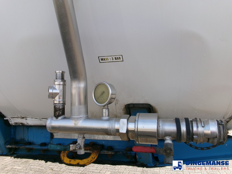 Magyar Chemical tank inox L4BH 34 m3 / 1 comp - Полуприцеп-цистерна: фото 5 Magyar Chemical tank inox L4BH 34 m3 / 1 comp - Полуприцеп-цистерна: фото 5